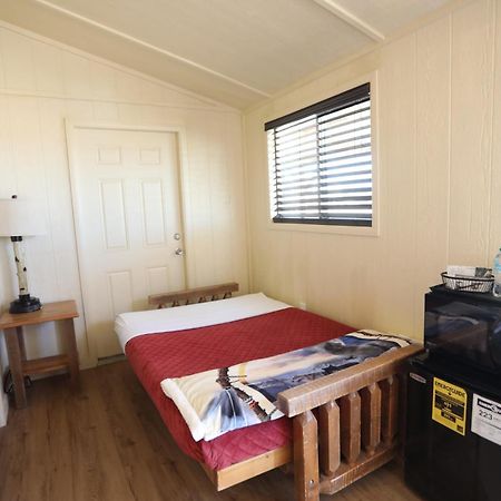 Cabins At Grand Canyon West Peach Springs Esterno foto