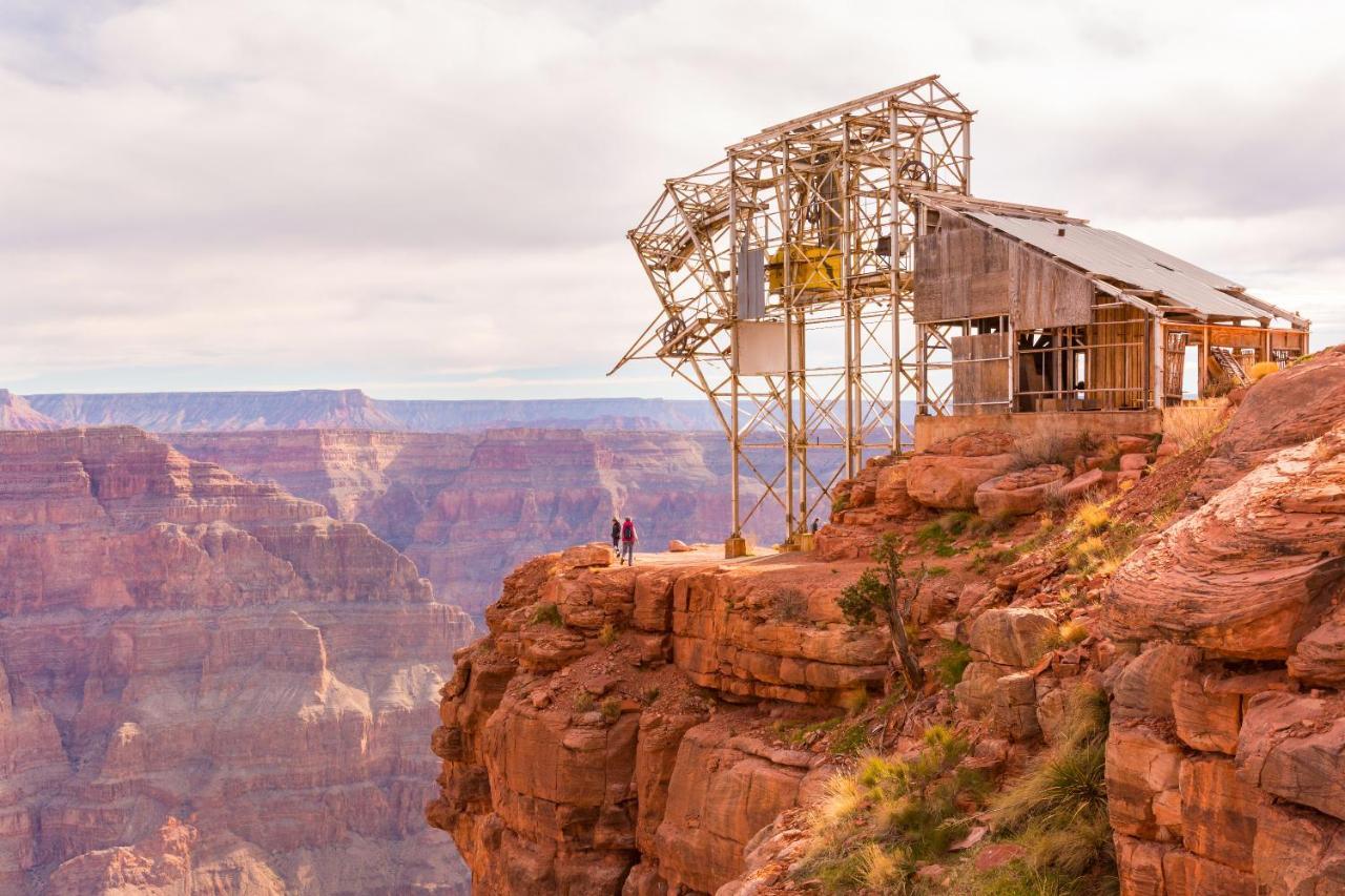 Cabins At Grand Canyon West Peach Springs Esterno foto